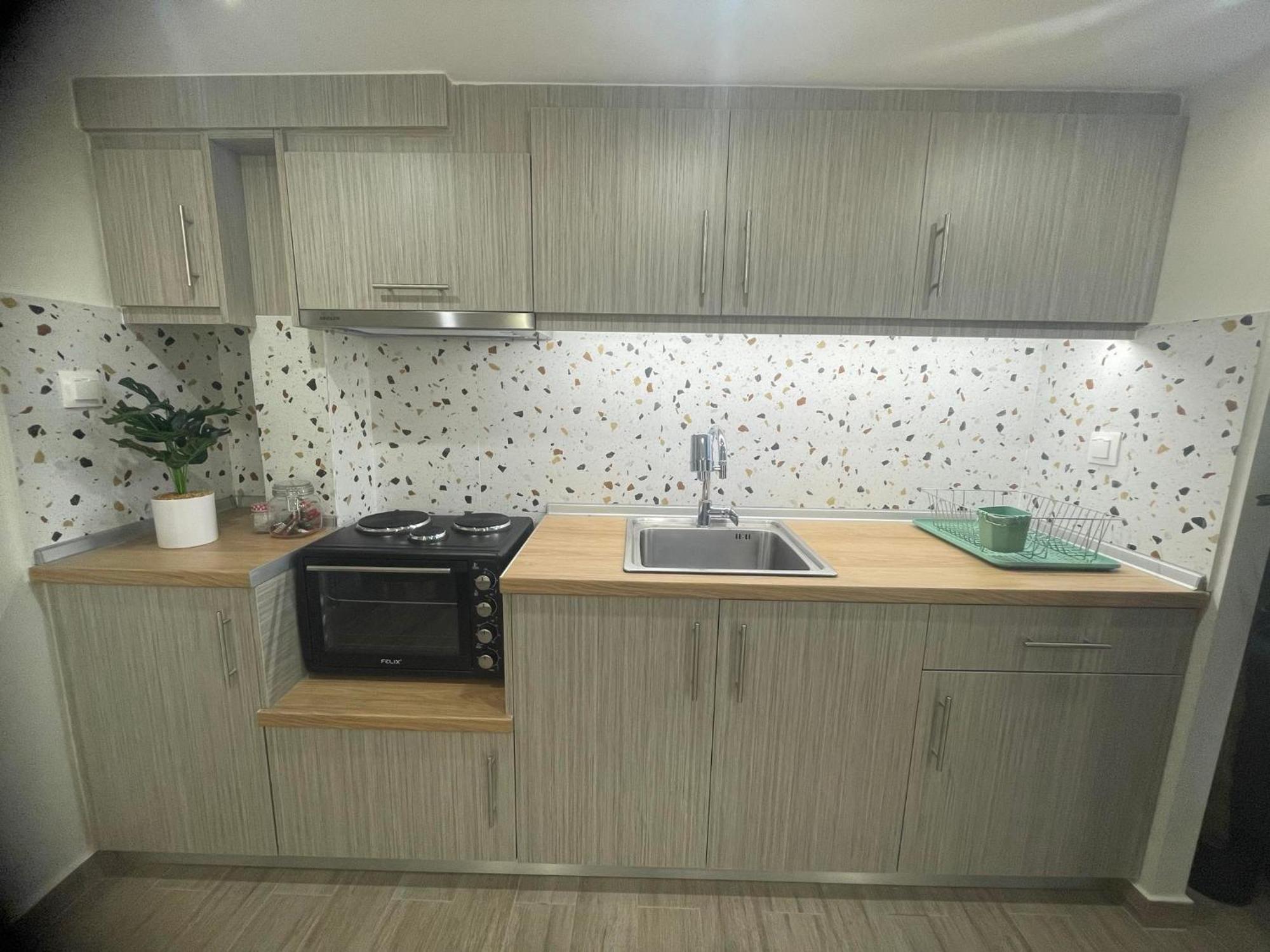 Trainstation Apartment In Thessaloniki Buitenkant foto